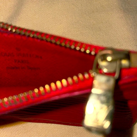 Louis Vuitton Epi - Picture 3 of 7